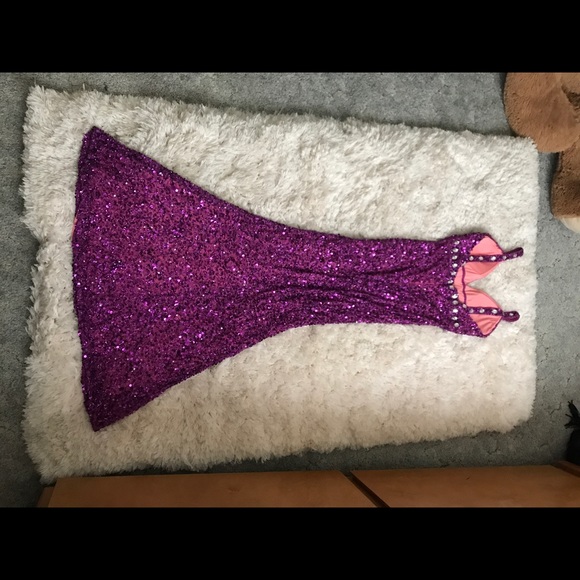 Purple Scala Sequined Prom Dress 💐 - Picture 4 of 6